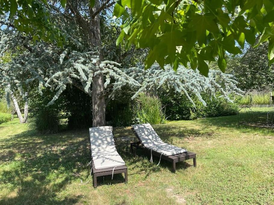 Maison Familiale La Vernelle Ngoại thất bức ảnh