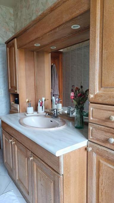 Maison Familiale La Vernelle Ngoại thất bức ảnh