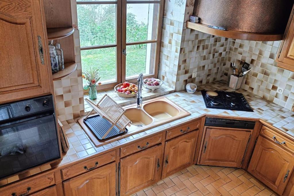 Maison Familiale La Vernelle Ngoại thất bức ảnh