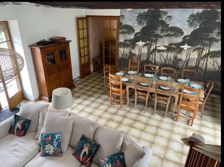 Maison Familiale La Vernelle Ngoại thất bức ảnh